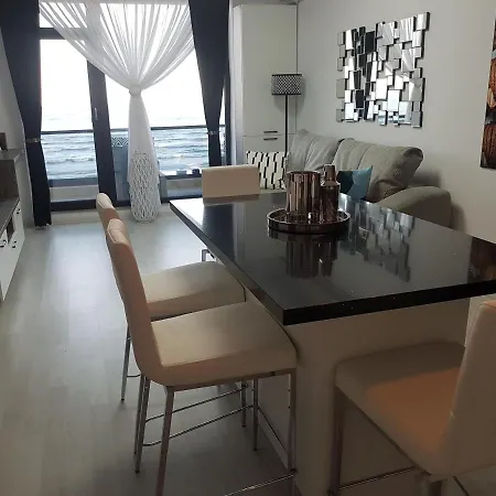 Panoramis Promenada-larisa Apartamento Năvodari