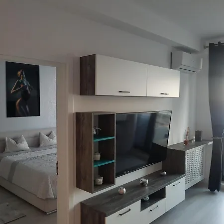 Apartamento Panoramis Promenada-larisa Năvodari